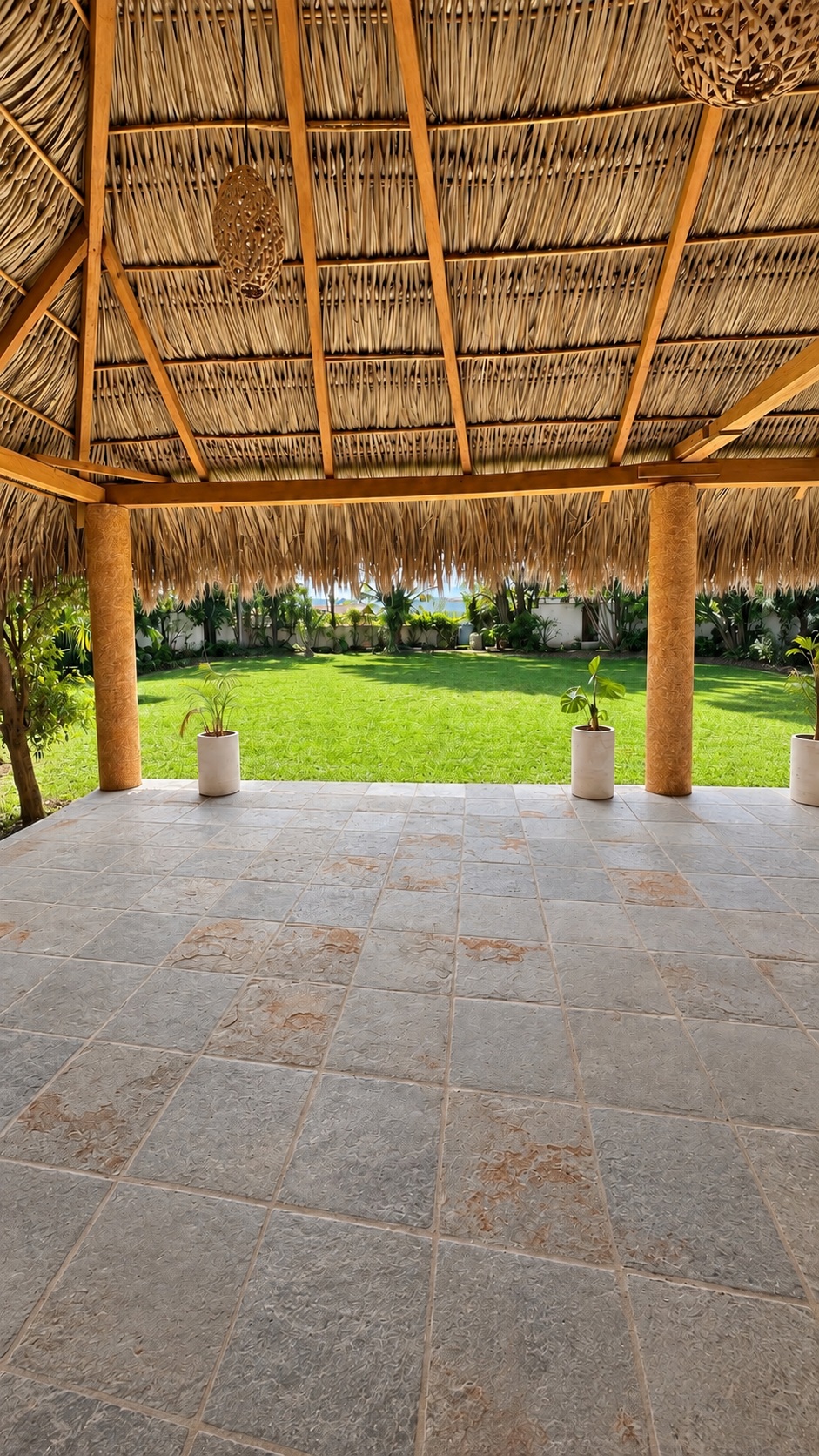 Vista del jardín desde la palapa